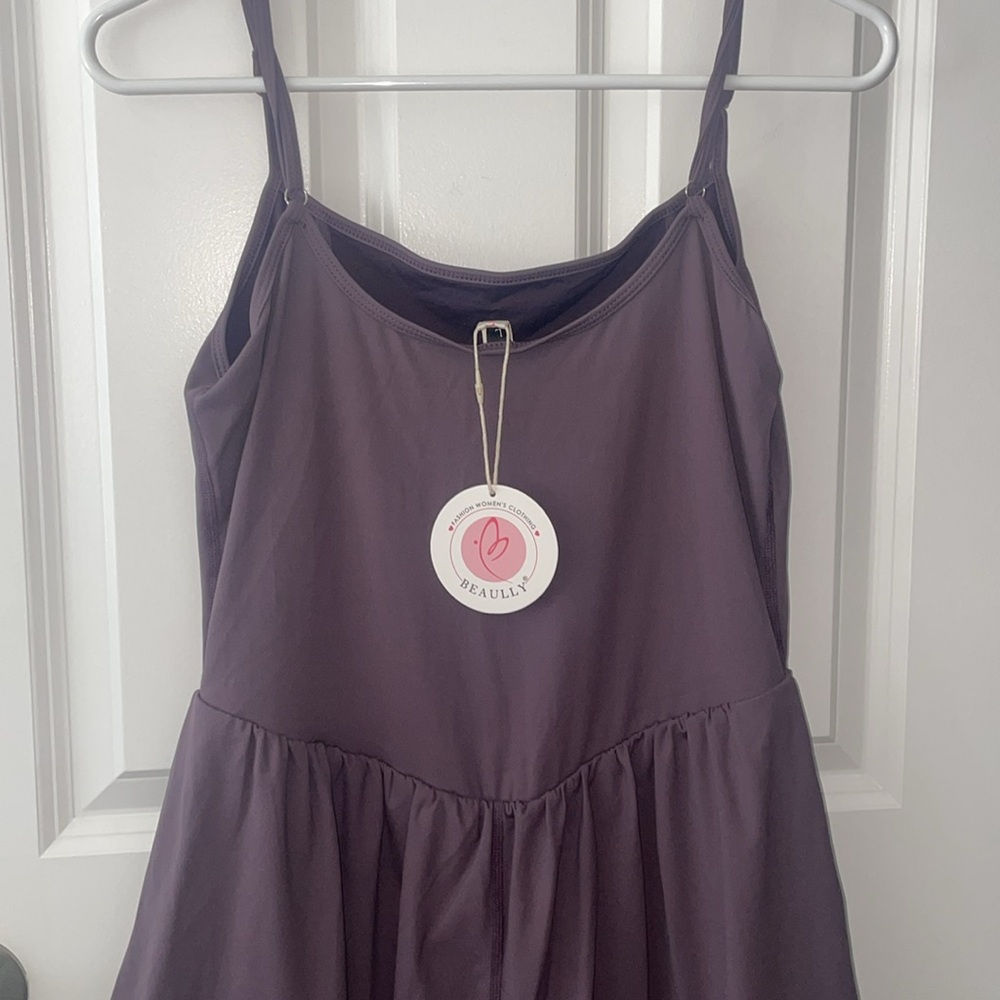 ROMPER - Picture 2 of 3